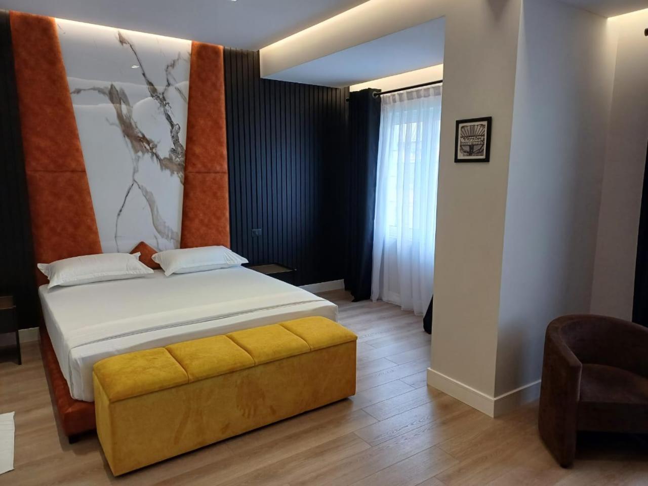 Oxygen Boutique Hotel Tirana Exterior foto