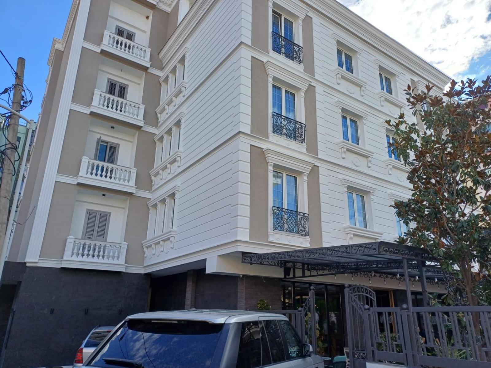 Oxygen Boutique Hotel Tirana Exterior foto