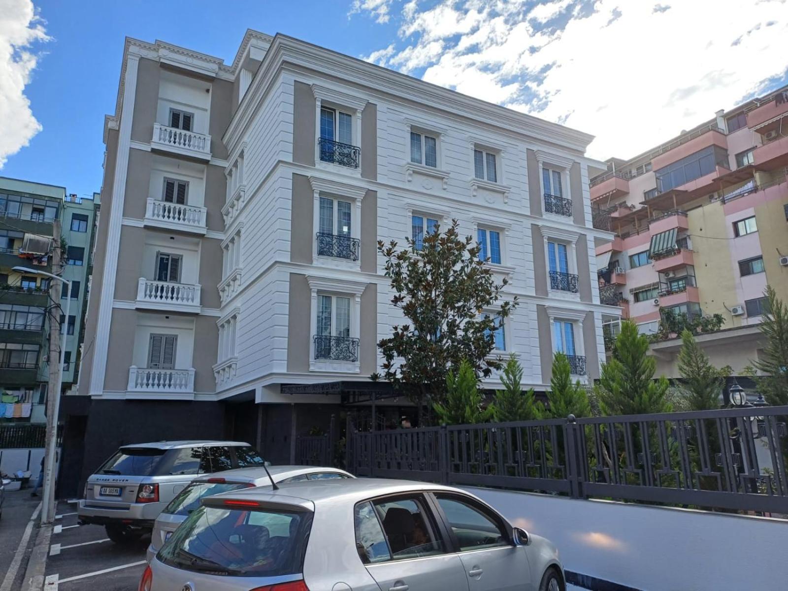 Oxygen Boutique Hotel Tirana Exterior foto